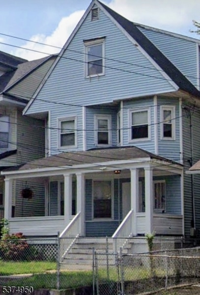 For Rent $2,100/month