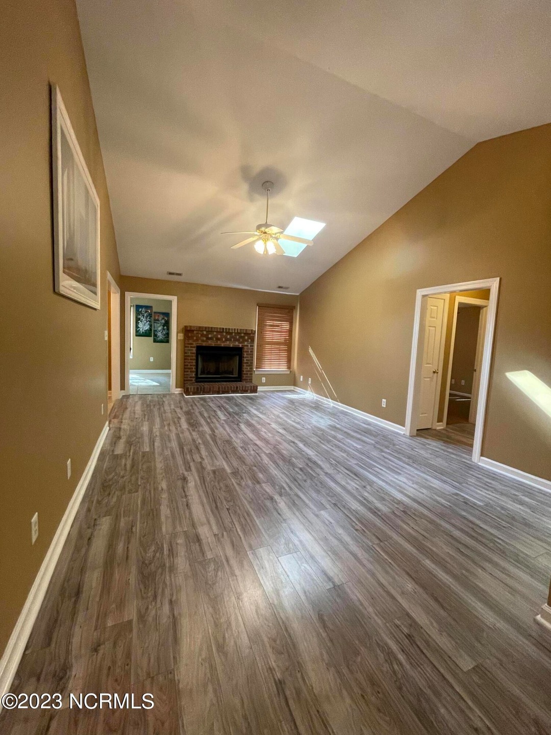 105 Kingsmill Ct, Jacksonville, NC 28546 - photo 1