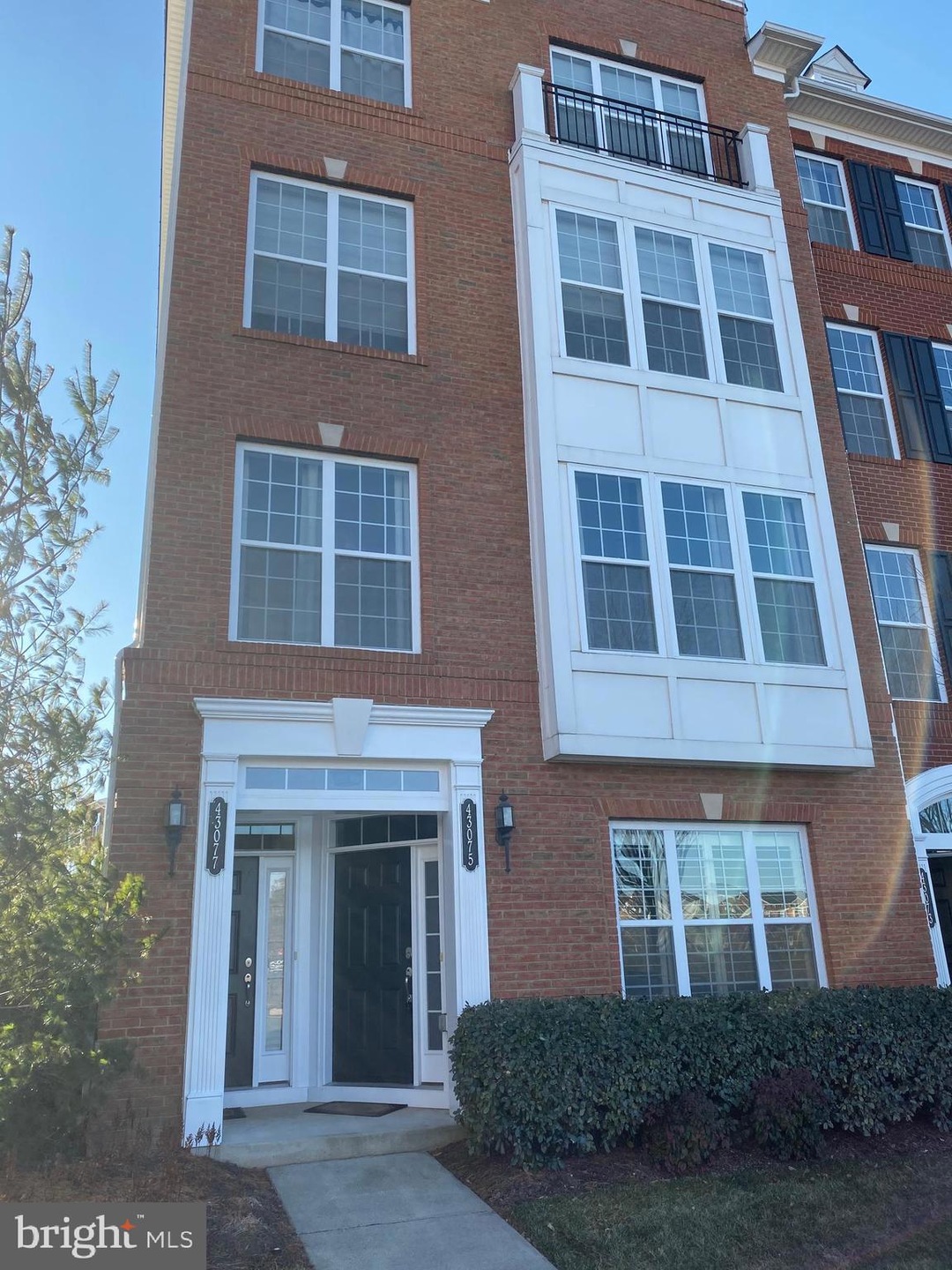 43075 Thoroughfare Gap Terrace, Ashburn, VA 20148 - photo 1