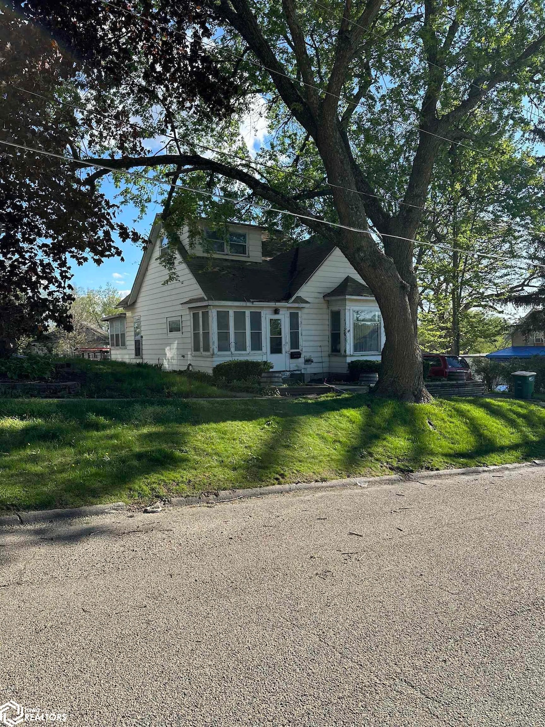 Sold $39,000