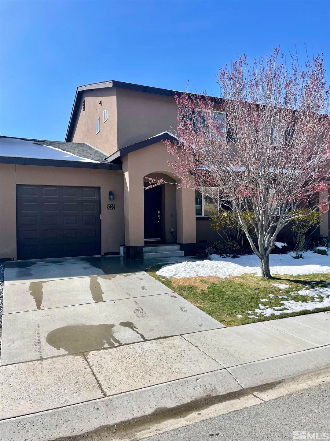 5296 Schreiner Dr, Winnemucca, NV 89445 - photo 1