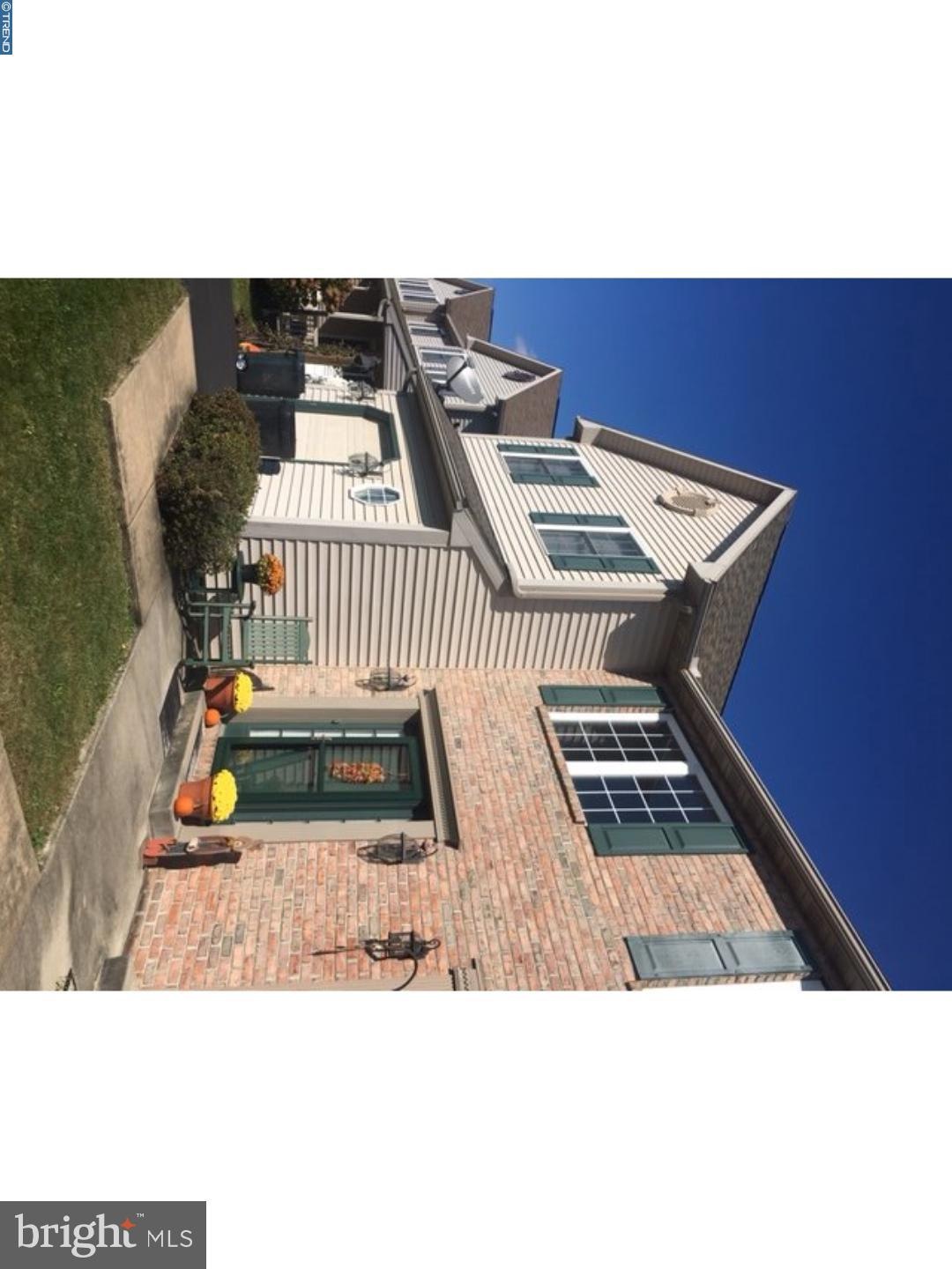 1011 Parkway Dr, Reading, PA 19605 - photo 1