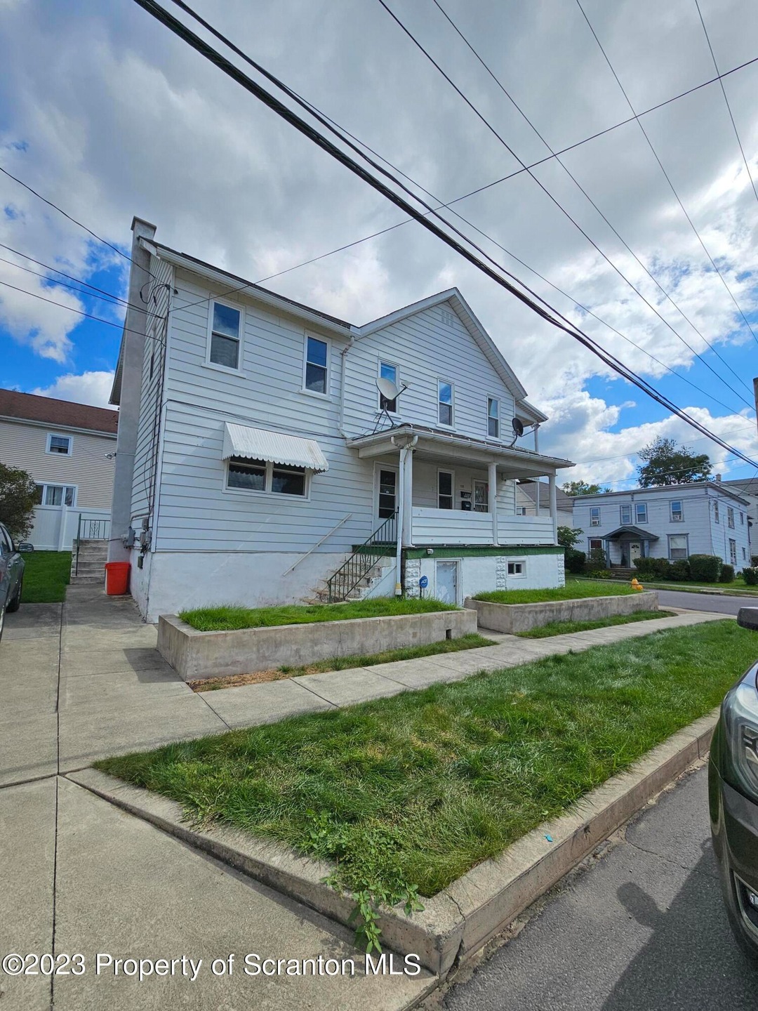 111 Apt 1 W Grove St, Dunmore, PA 18509 - photo 1