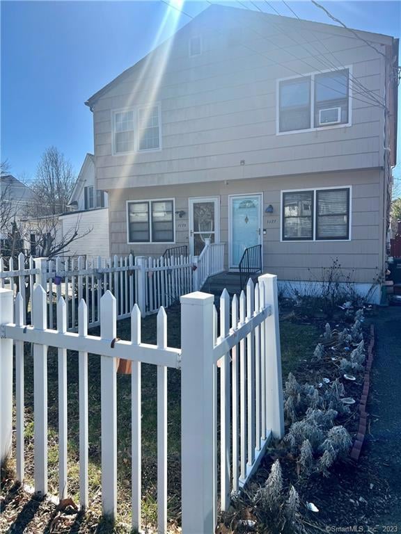 1177 Chopsey Hill Rd, Bridgeport, CT 06606 - photo 1