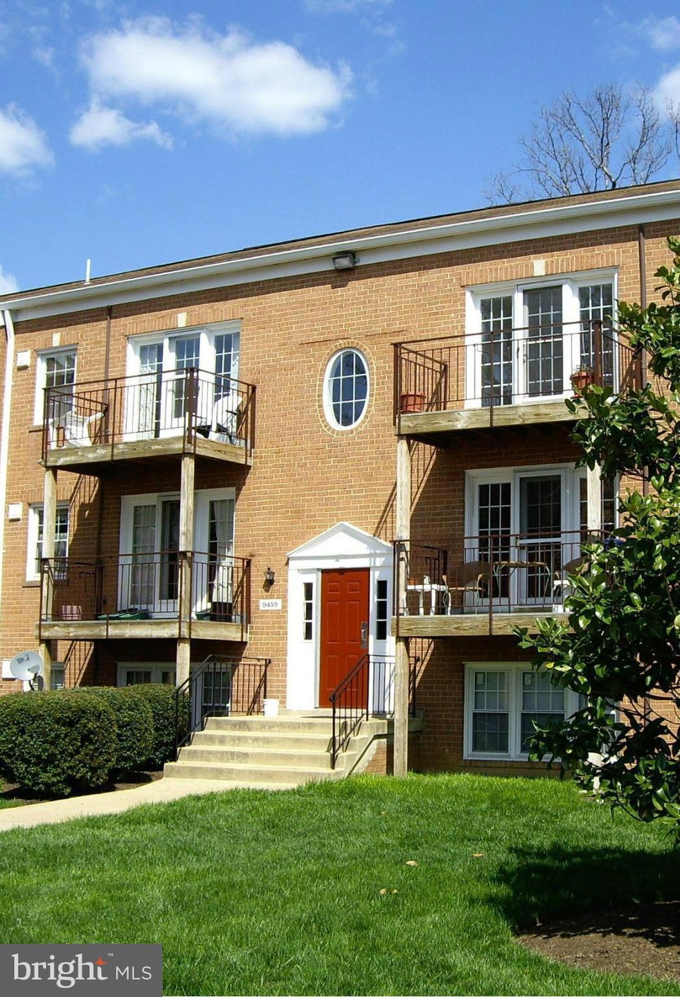 9459 Fairfax Blvd unit 304, Fairfax, VA 22031 - photo 1