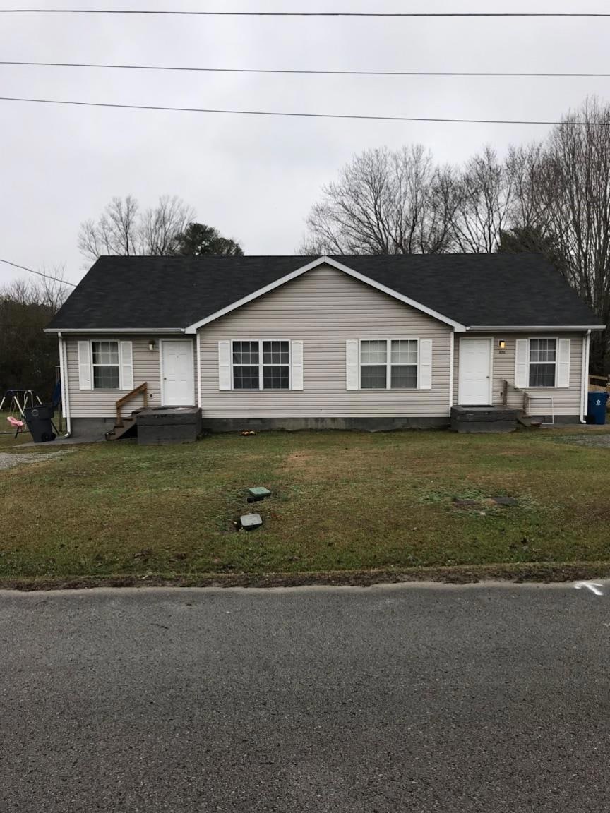 371 Walker St, Manchester, TN 37355 - photo 1