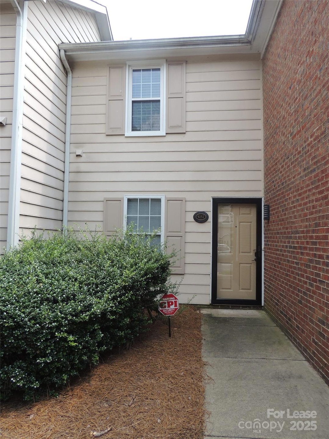 For Rent $1,800/month