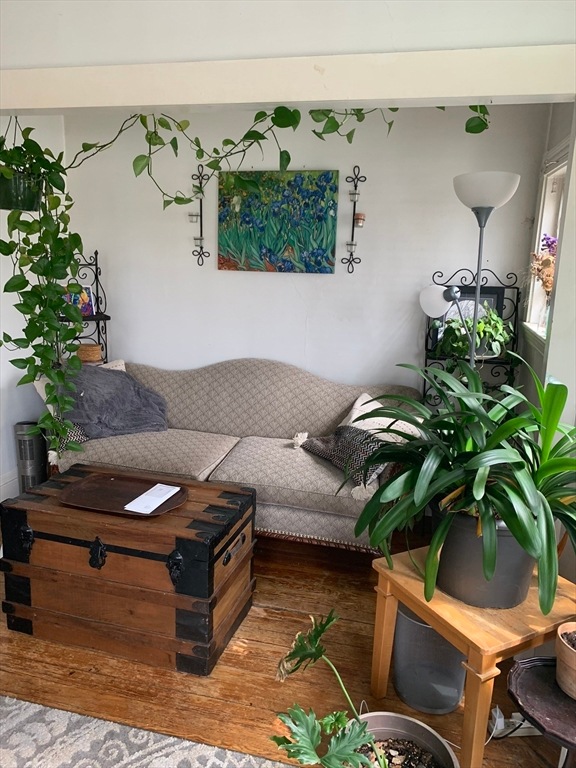 89 Beacon St unit 1, Somerville, MA 02143 - photo 1