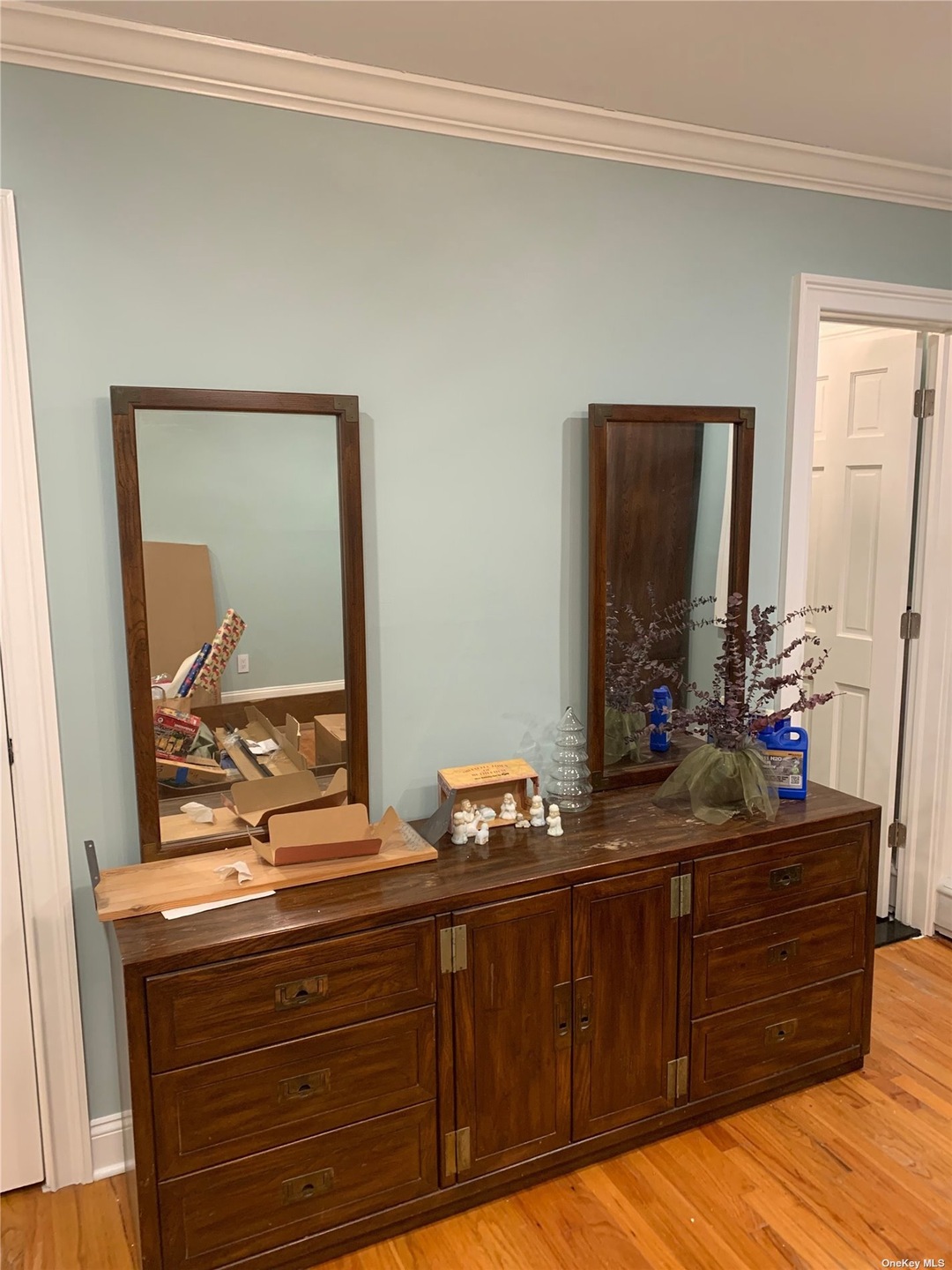 26-19 203rd St unit 2, Flushing, NY 11360 - photo 1