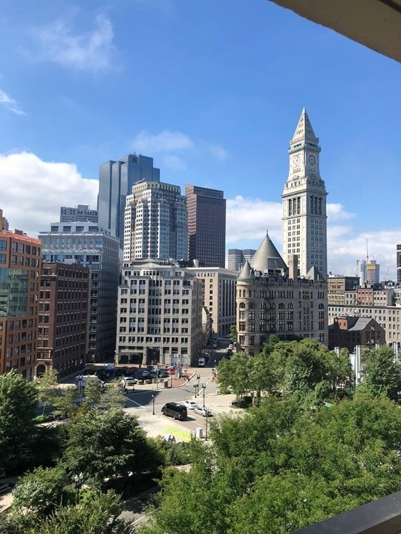 Harbor Towers unit 8G, Boston, MA 02110 - photo 1