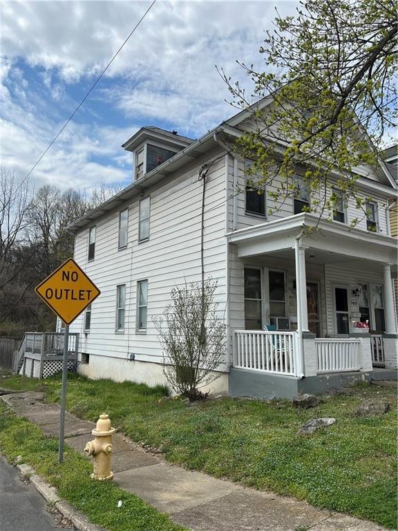 700 Pardee St, Easton, PA 18042 - photo 1