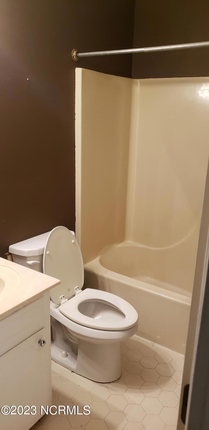 763 Spring Run Rd, Winterville, NC 28590 - photo 1