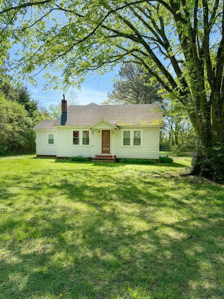 2322 Mundy Point Rd, Callao, VA 22435 - photo 1