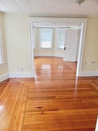 115-117 Paradise Rd unit 117, Swampscott, MA 01907 - photo 1