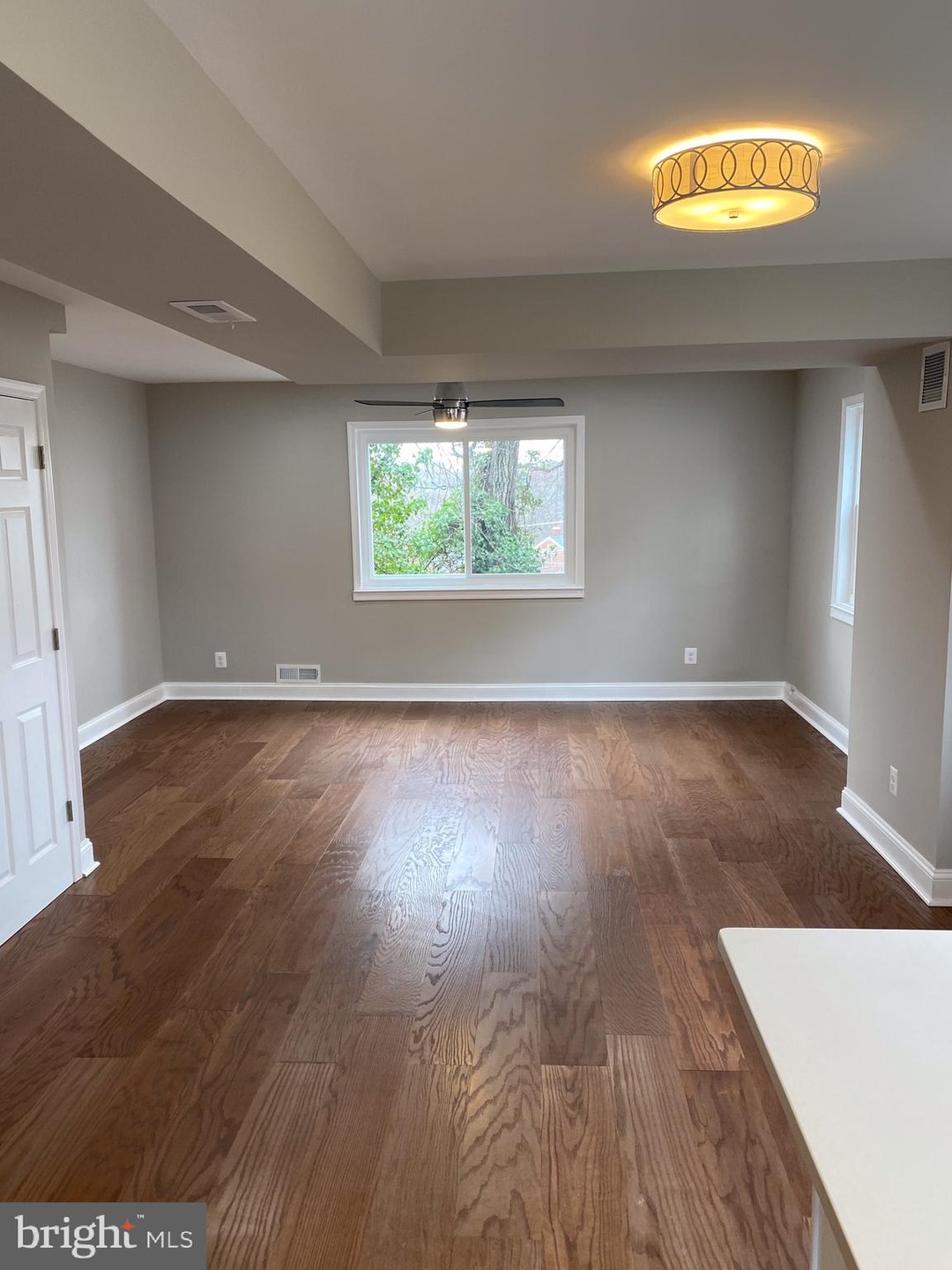 525 Hilltop Terrace SE, Washington, DC 20019 - photo 1