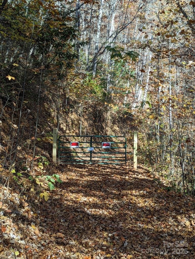 00 Sutton Branch Rd, Sylva, NC 28779 - photo 1