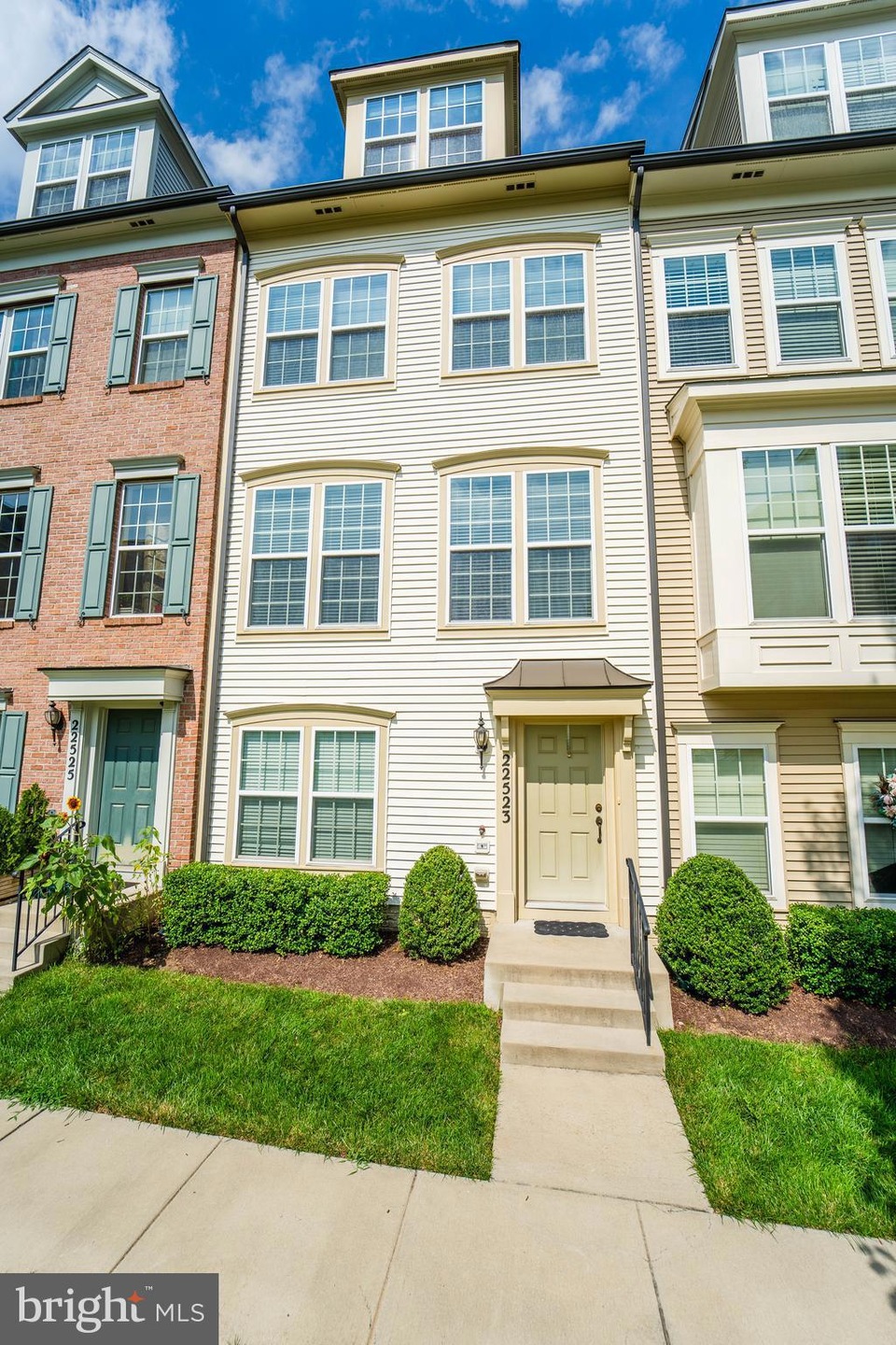 22523 Phillips St unit 1506, Clarksburg, MD 20871 - photo 1