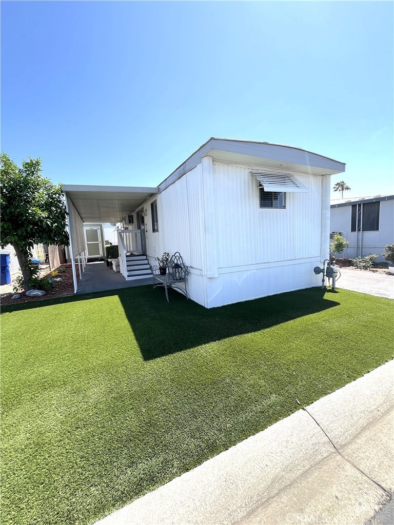 3700 Buchanan St unit 193, Riverside, CA 92503 - photo 1