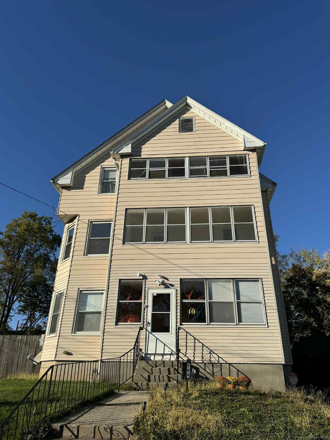 For Rent $2,000/month