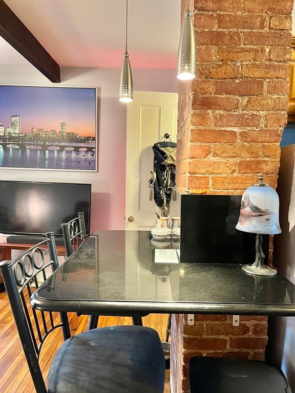 74 Newhall St unit 3, Lynn, MA 01902 - photo 1