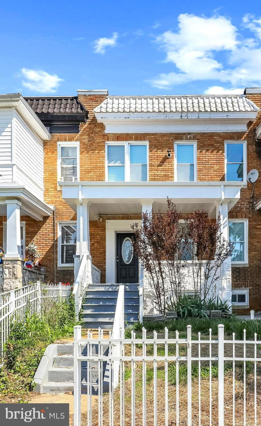 Sold $223,900 • Co-Listing Agent