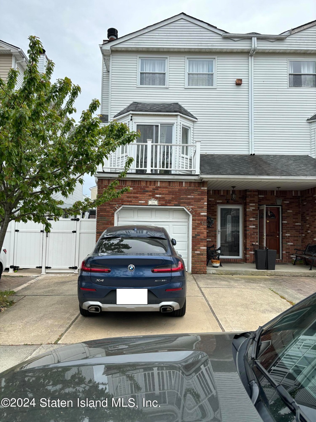 14 Dina Ct, Staten Island, NY 10306 - photo 1