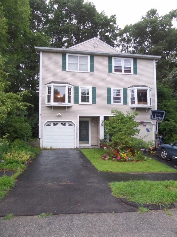 20 Ledgecrest Dr unit 20, Worcester, MA 01603 - photo 1