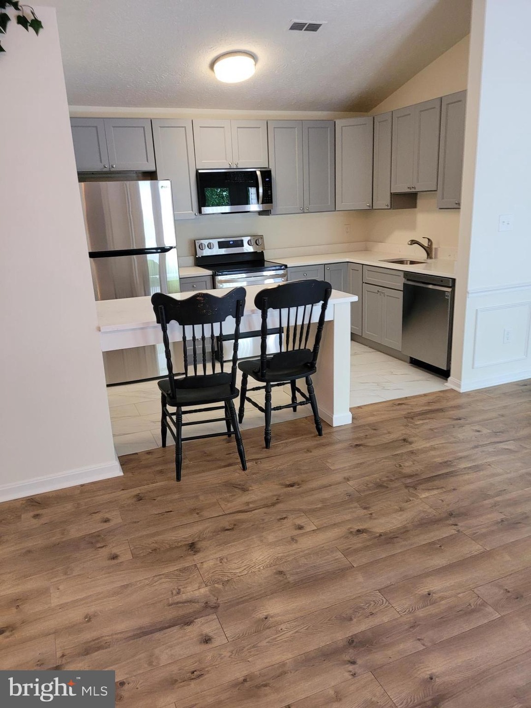 2110 Whitehall Rd, Frederick, MD 21702 - photo 1