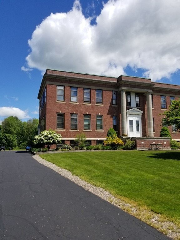 280 Village St unit B2, Medway, MA 02053 - photo 1