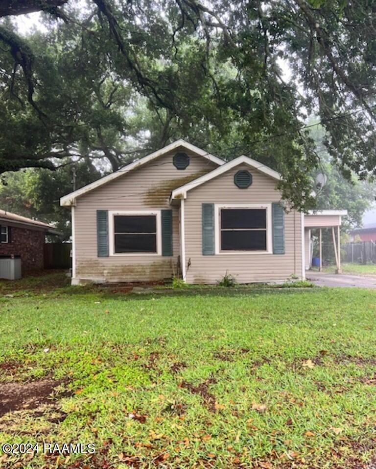109 Desire St, New Iberia, LA 70560 - photo 1