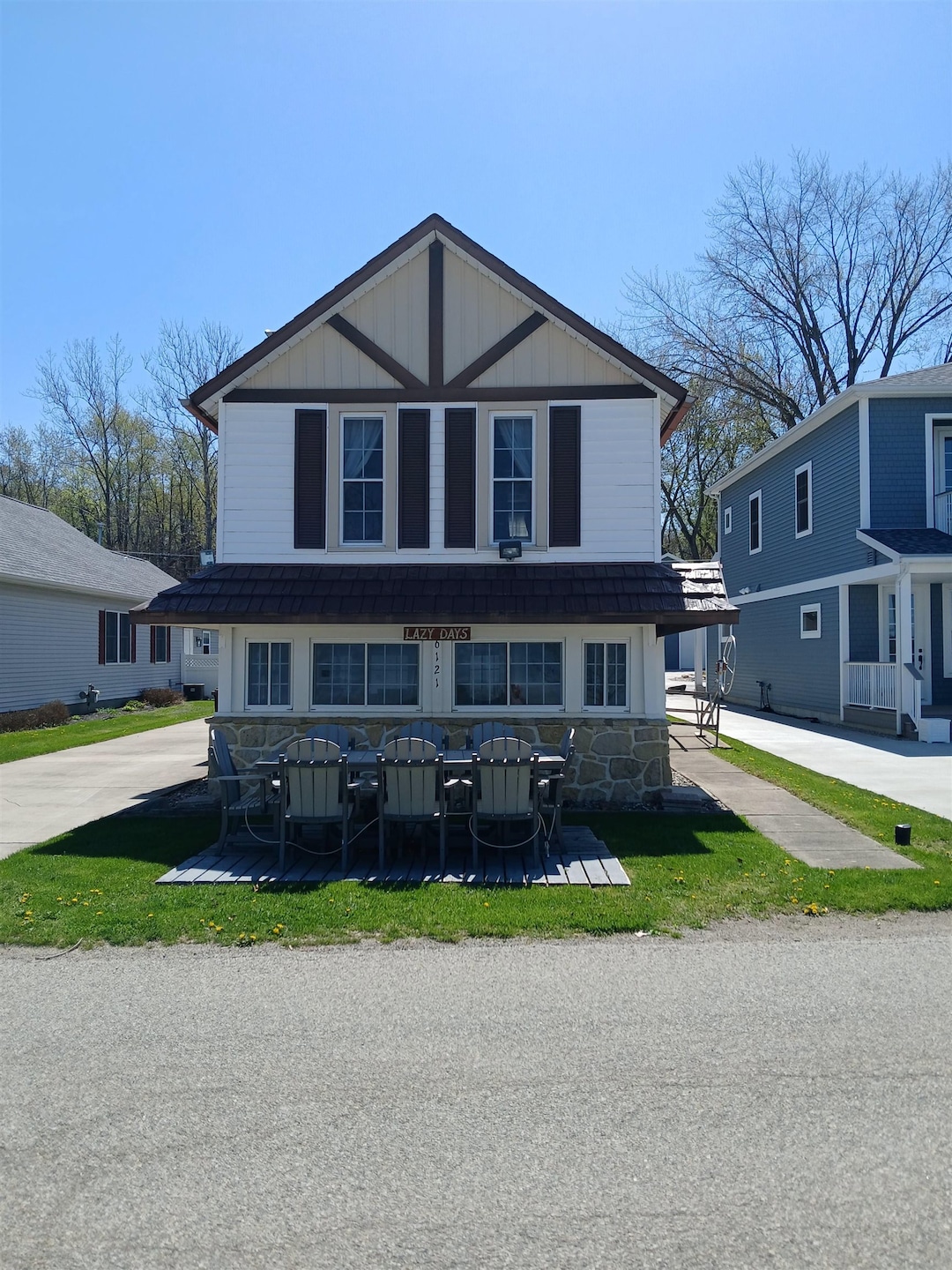 Pending $549,000