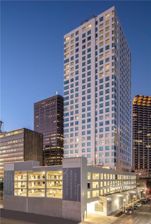 1100 Girod St unit PHF, New Orleans, LA 70113 - photo 1