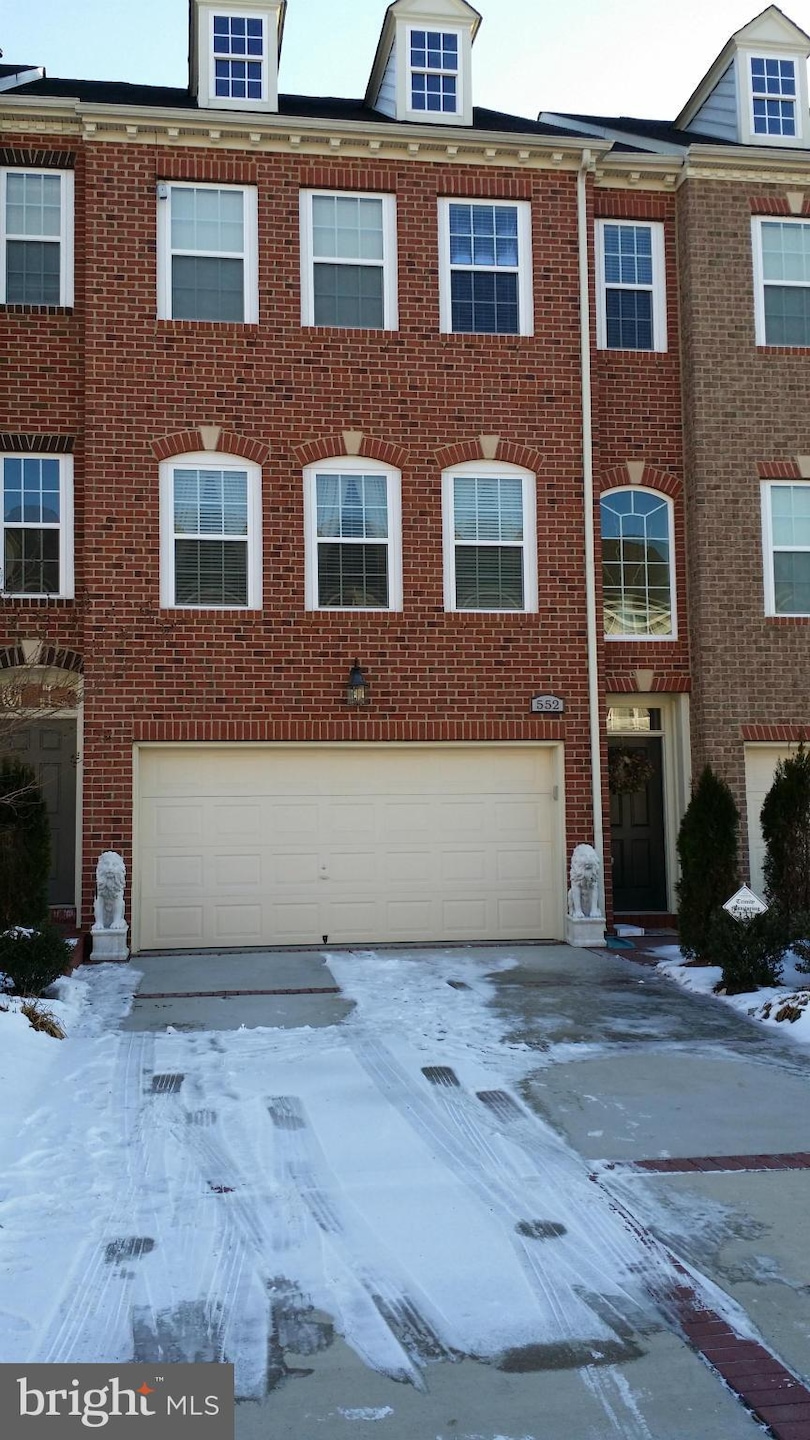 552 Bolin Terrace, Upper Marlboro, MD 20774 - photo 1