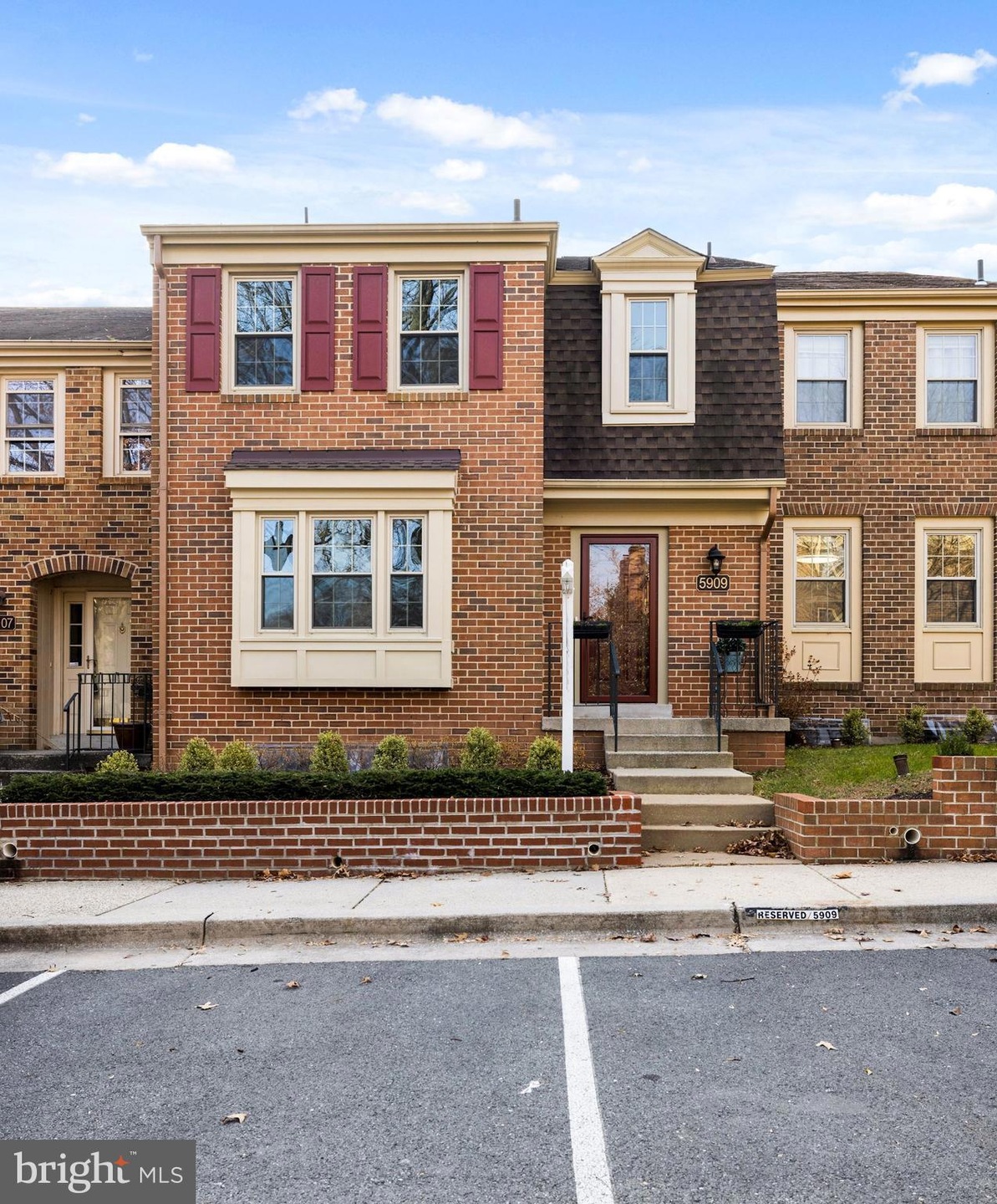 5909 Empire Way, Rockville, MD 20852 - photo 1