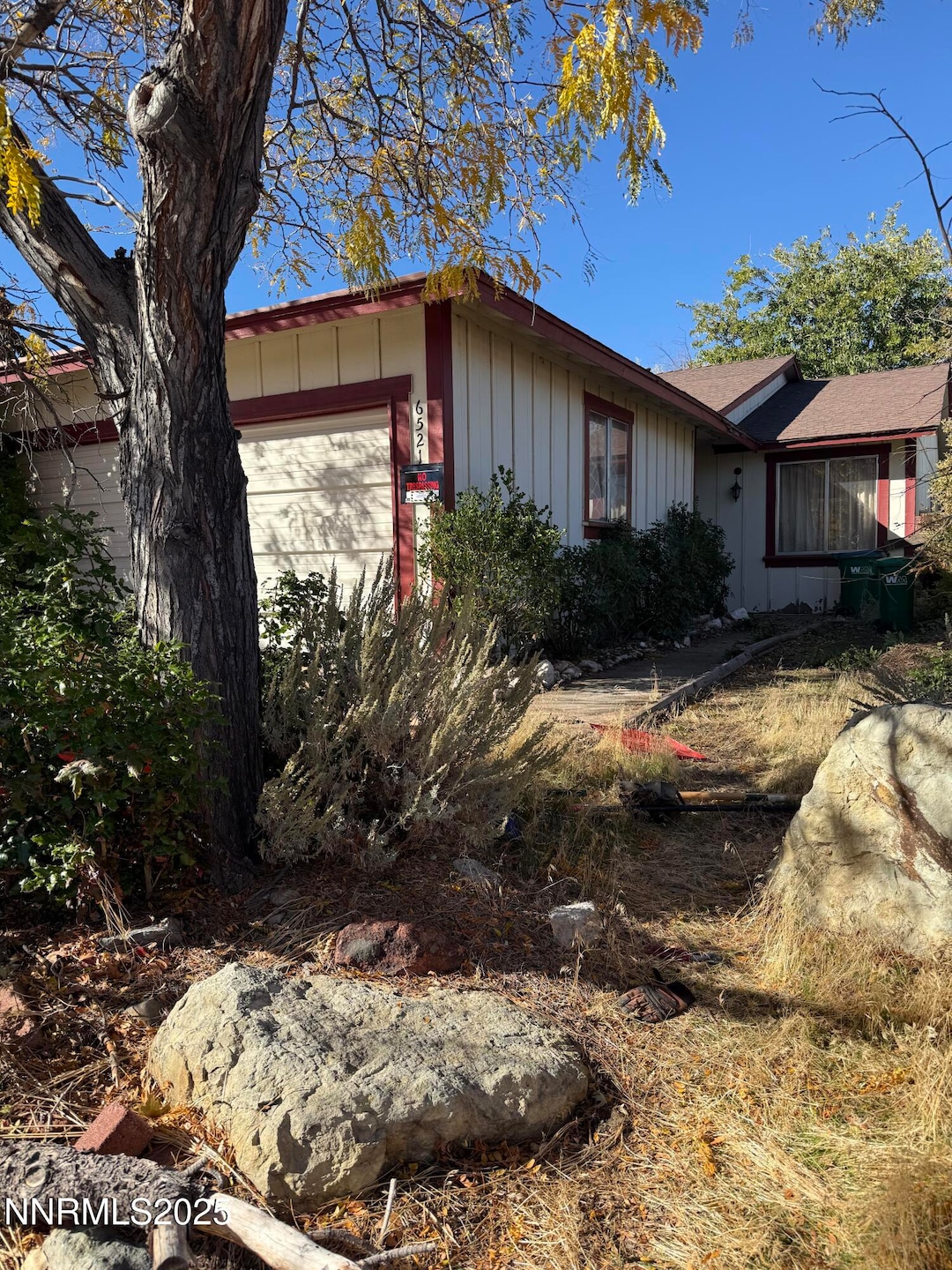 6521 Flower St, Reno, NV 89506 - photo 1