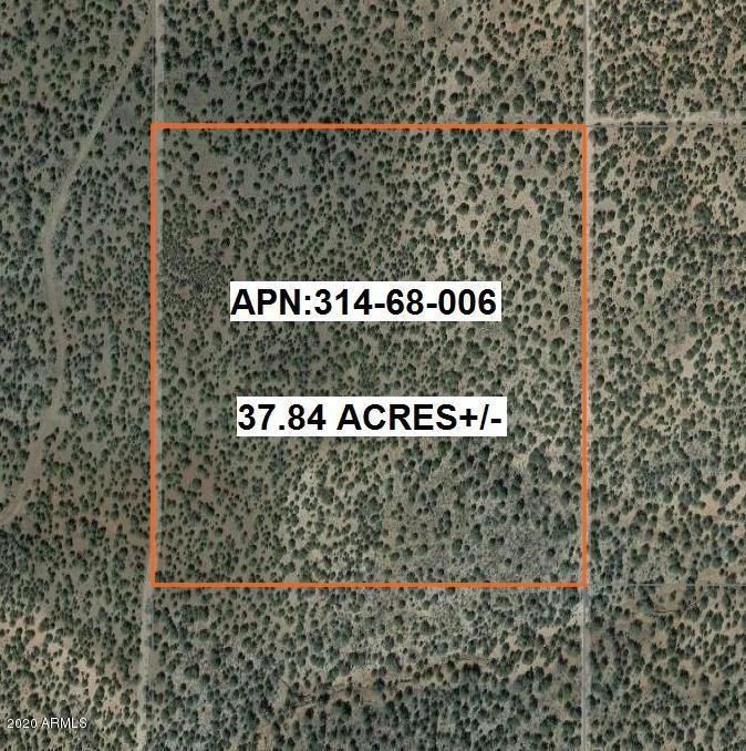 6 N Kiva Rd, Peach Springs, AZ 86434 - photo 1