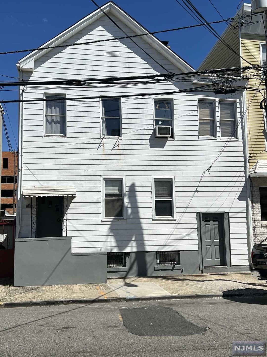 136 Prospect St unit 4, Newark, NJ 07105 - photo 1