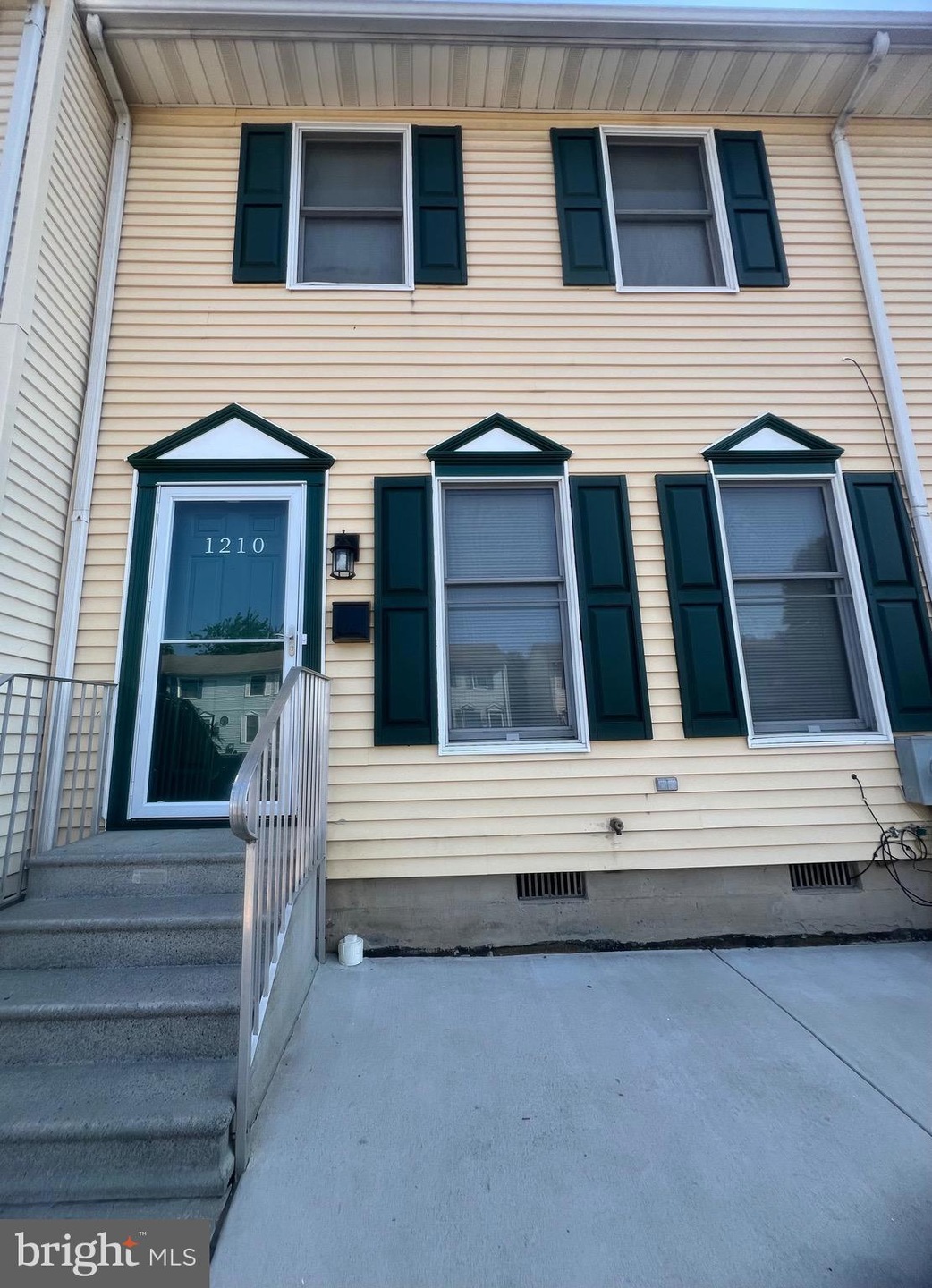 1210 Apple St, Wilmington, DE 19801 - photo 1