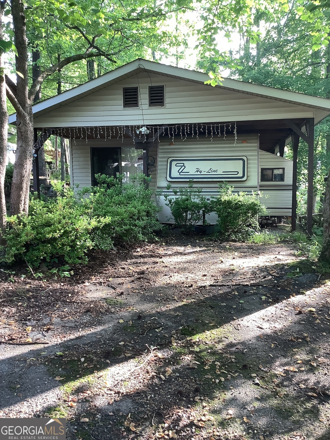 961 Mountain Shadows Dr, Cleveland, GA 30528 - photo 1