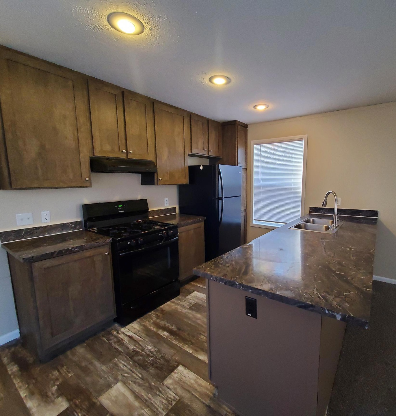 10 Swallow Ct unit 78, Orion Township, MI 48359 - photo 1