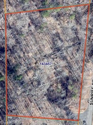 6904 Sunrise Dr, Greensboro, NC 27406 - photo 1