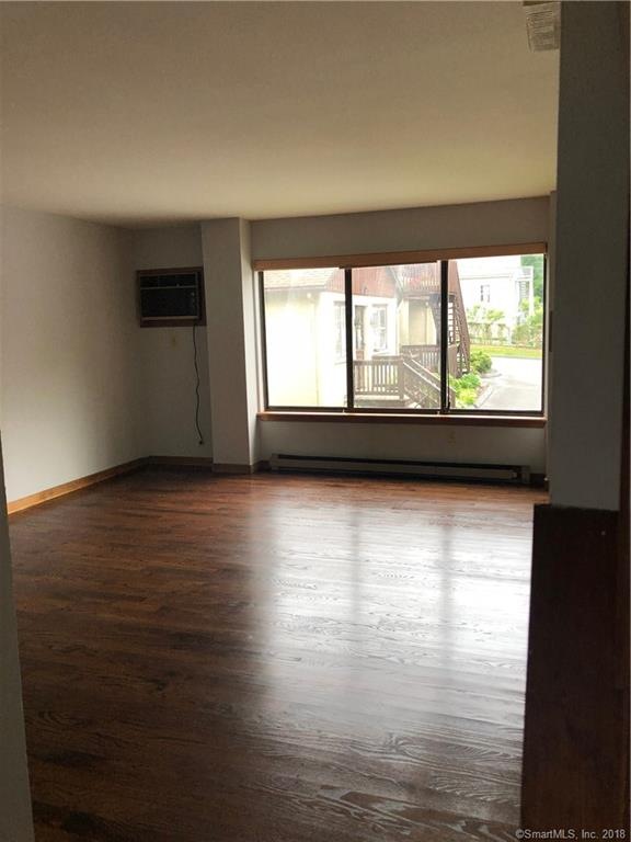 28 Starr Ave unit 5, Danbury, CT 06810 - photo 1