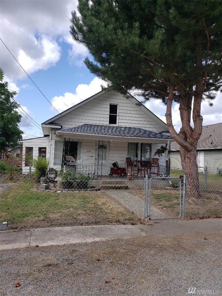 315 Bowlin Ave NE, Orting, WA 98360 - photo 1