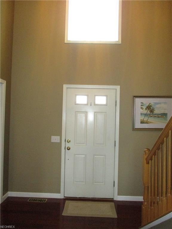 179 Cobblestone Ct, Berea, OH 44017 - photo 1