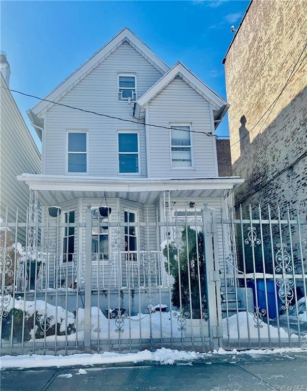 1719 Melville St, Bronx, NY 10460 - photo 1