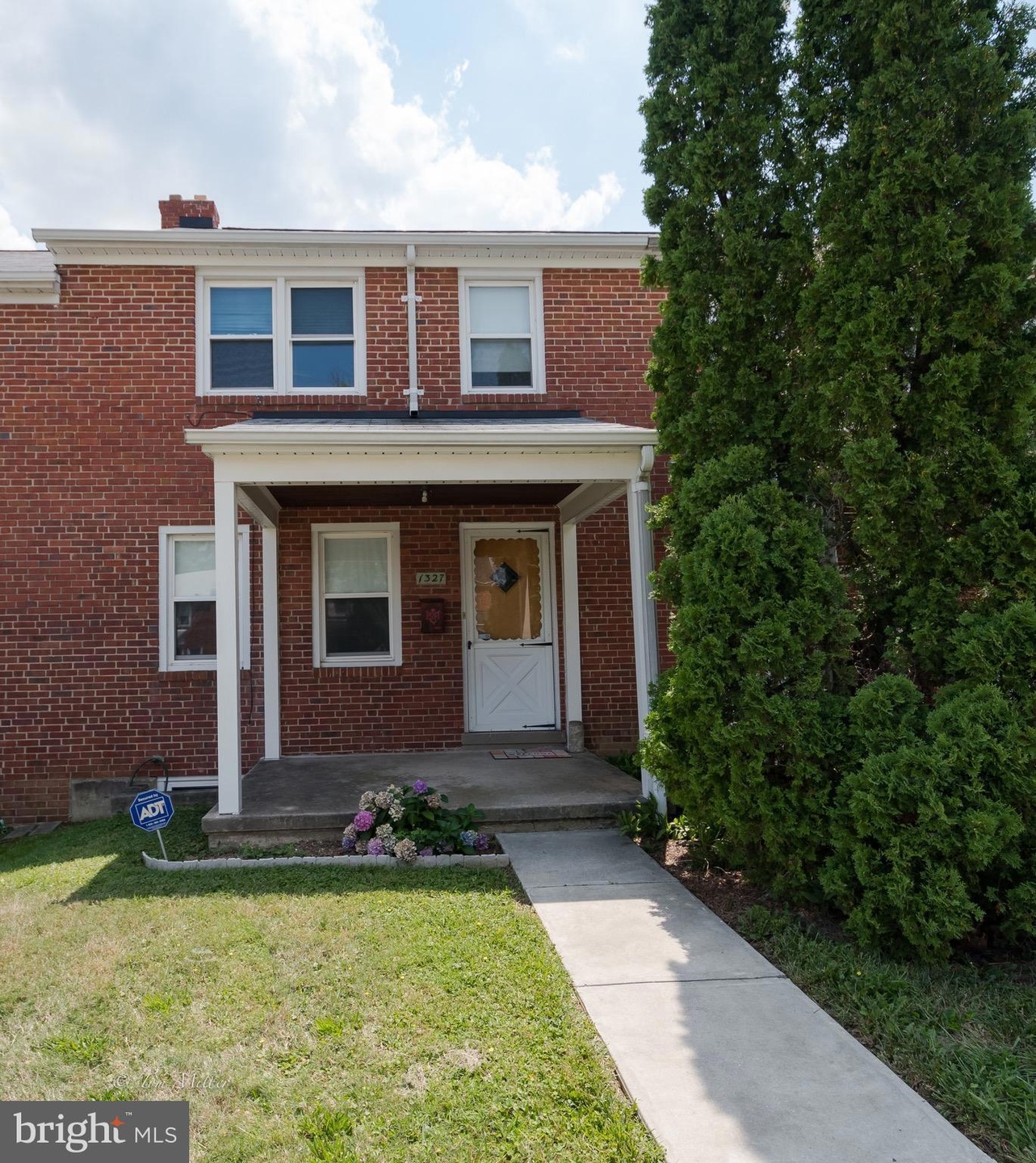 1327 Meridene Dr, Baltimore, MD 21239 - photo 1