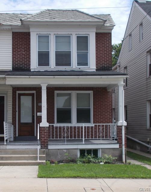 908 Chestnut St, Emmaus, PA 18049 - photo 1