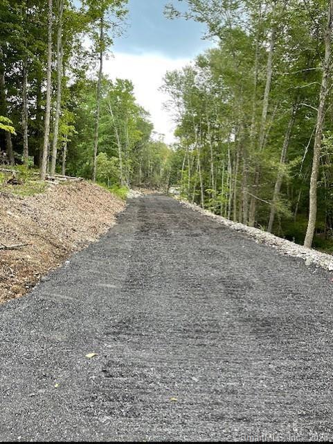 Driveway to building site