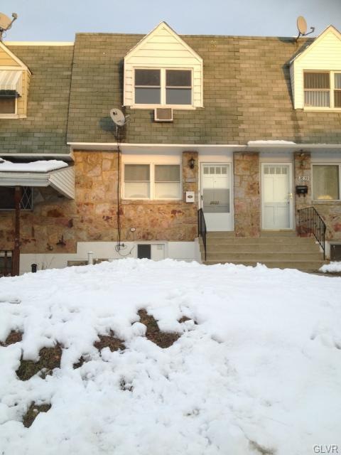 2037 Baker Dr, Allentown, PA 18103 - photo 1