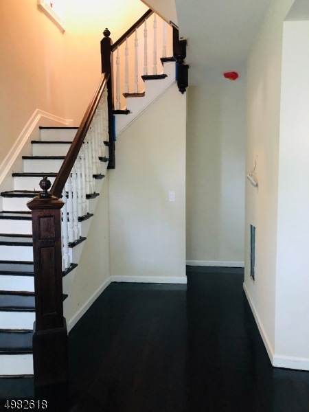 110 Park Place unit 12, North Plainfield, NJ 07060 - photo 1